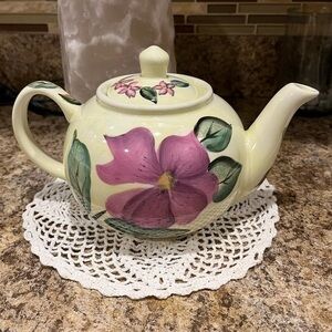 Vintage Pfaltzgraff Flower Market Teapot Yellow with Purple and Pink Flowers